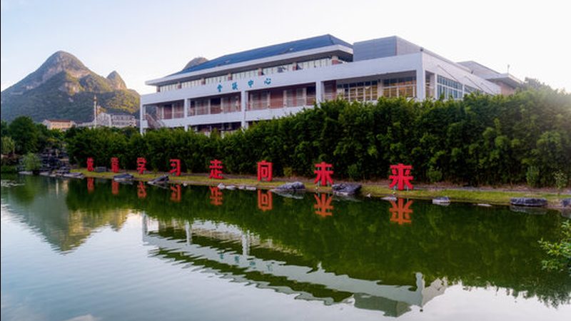 成都电子代工：探寻优缺点，把握行业脉搏