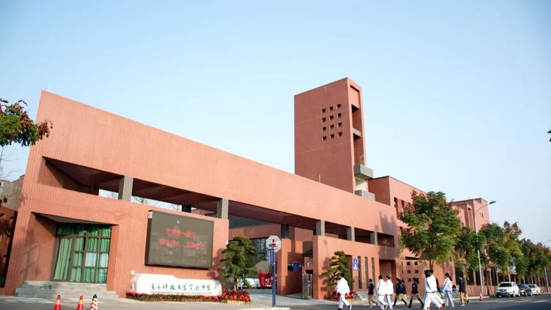 深圳电子代工加盟代理，如何把握关键条件？**